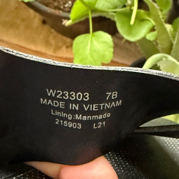 Cole Haan's Grand Series Mira Crossband Sandals, Black Leather Womens Sz 7b - Picture 7 of 9